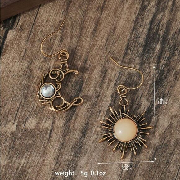 Vintage Bohemian Style Zinc Alloy Sun Moon Stars Asymmetrical Earrings - Picture 3 of 9